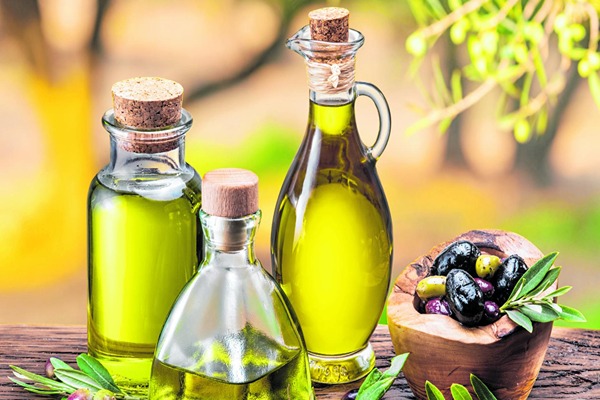 خرید روغن زیتون خارجی + قیمت فروش استثنایی